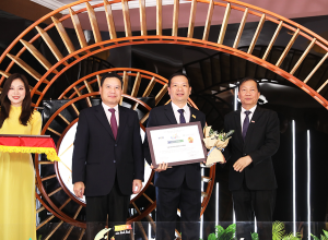 Tập đoàn Hưng Thịnh vinh dự vào "Top 10 doanh nghiệp bền vững tại Việt Nam 2020"