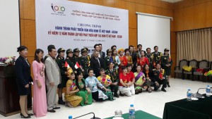 Hội VASEAN: Mười hai năm, một chặng đường phát triển văn hóa kinh tế Việt Nam - ASEAN
