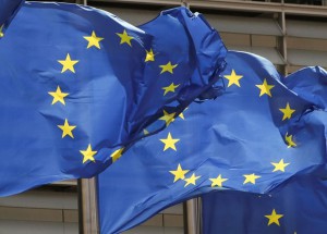 Liên minh châu Âu phạt các ngân hàng hàng đầu 371 triệu euro