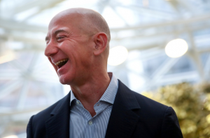 Jeff Bezos thông báo ngày rời chức CEO Amazon
