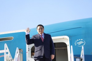 Thủ tướng Phạm Minh Chính rời Anh, lên đường thăm chính thức Pháp