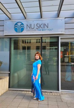 Ra mắt sản phẩm mới của tập đoàn Nuskin tại Budapest, Hungary