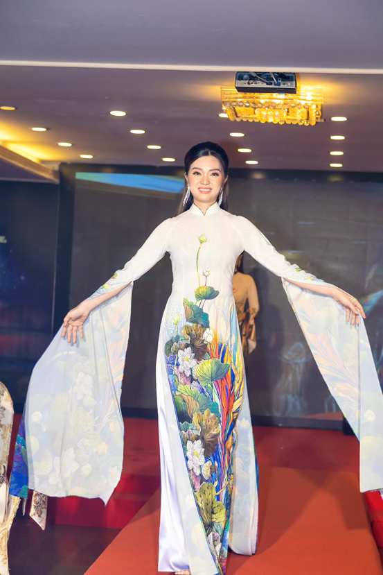 Nữ hoàng Doanh nhân Việt Nam được trao về cho doanh nhân Nguyễn Phương Thảo